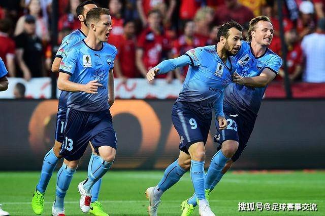哈曼：国家队门将选择颇具挑战，努贝尔是首选